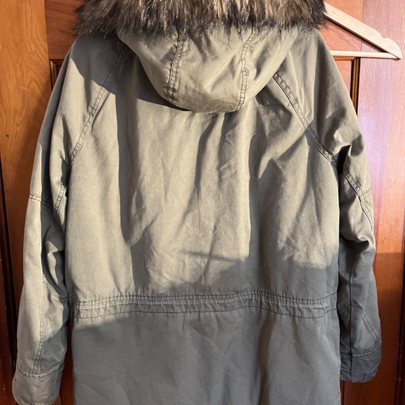 Abercrombie mens park - Picture 5 of 7